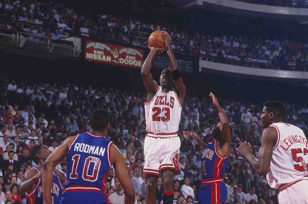 白巧克力:全联盟都该为乔丹退役23号 耶稣来了也不该穿23号